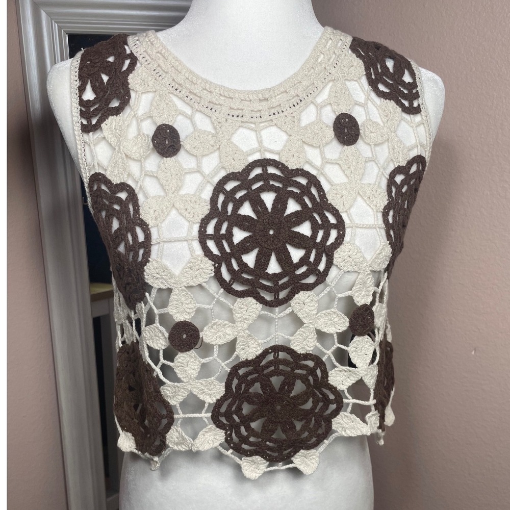Rebellion‎ Again Women XS Brown Cream Crochet Floral Crop Top Vest 27588 Boho